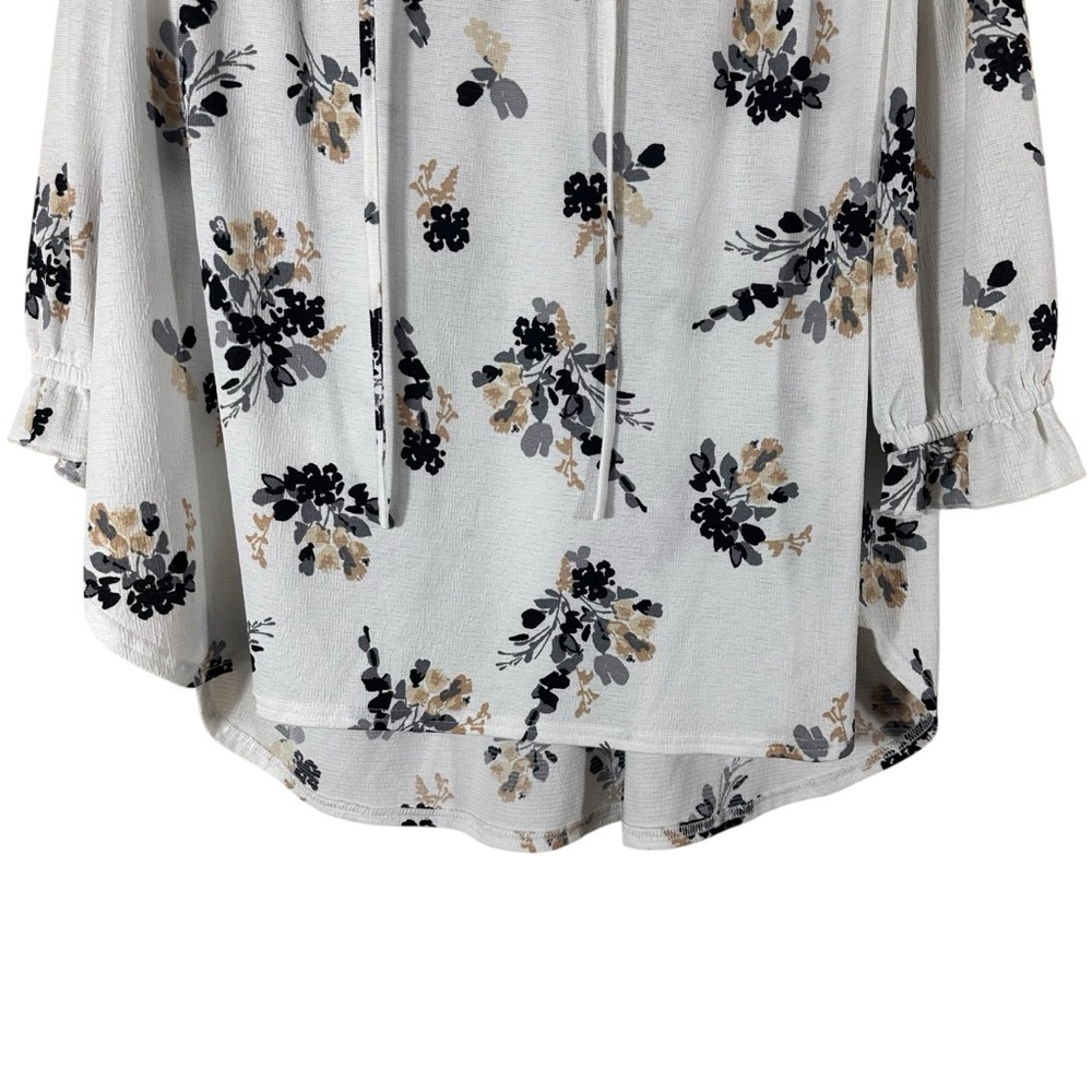 Melloday White Floral Blouse Size 1X - Picture 5 of 8